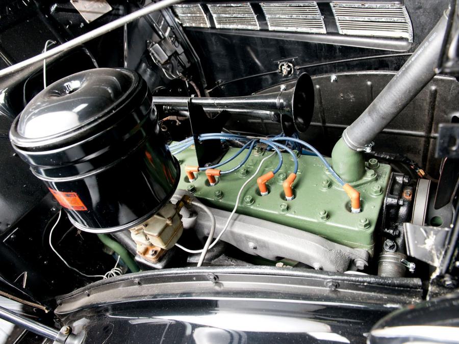  Packard 120 Pickup 1937 года  (фото 2 из 8)